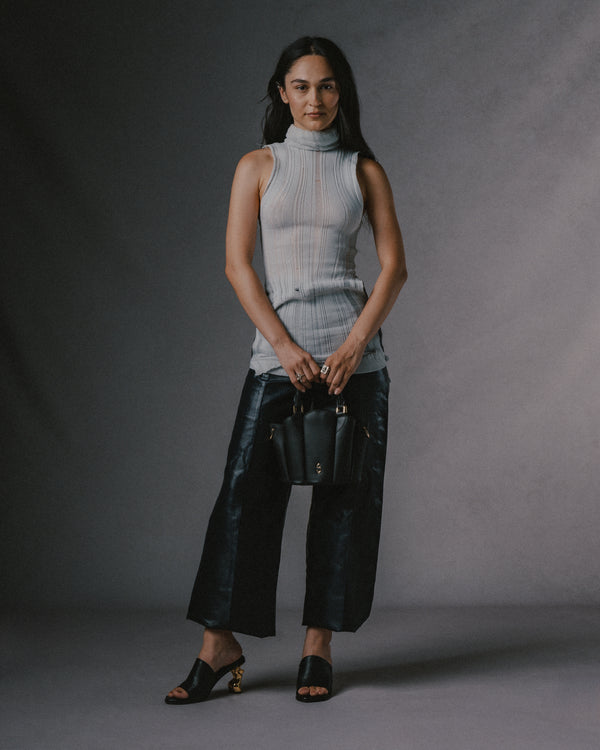 The Apsara Mule Black